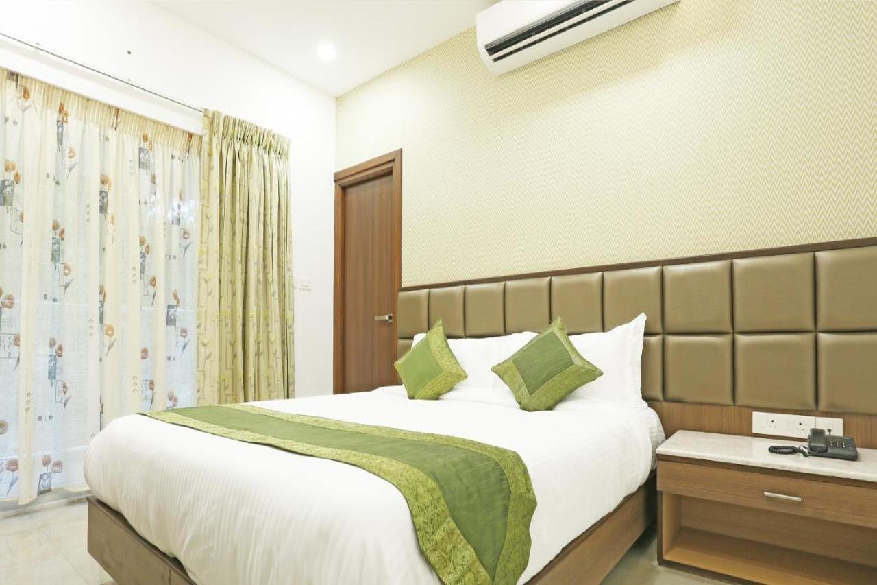 Treebo Pechis Castle Hotel Chennai Exterior foto